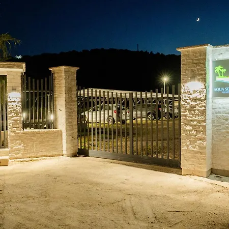 Aqua Sea Relais, Luxury & Pool Appartamento *